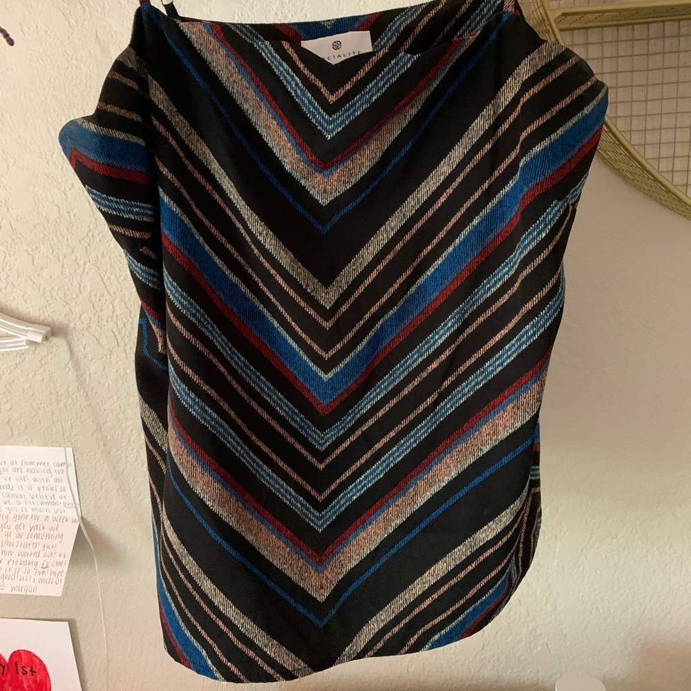 Scalloped tank from Nordstrom. Only worn once